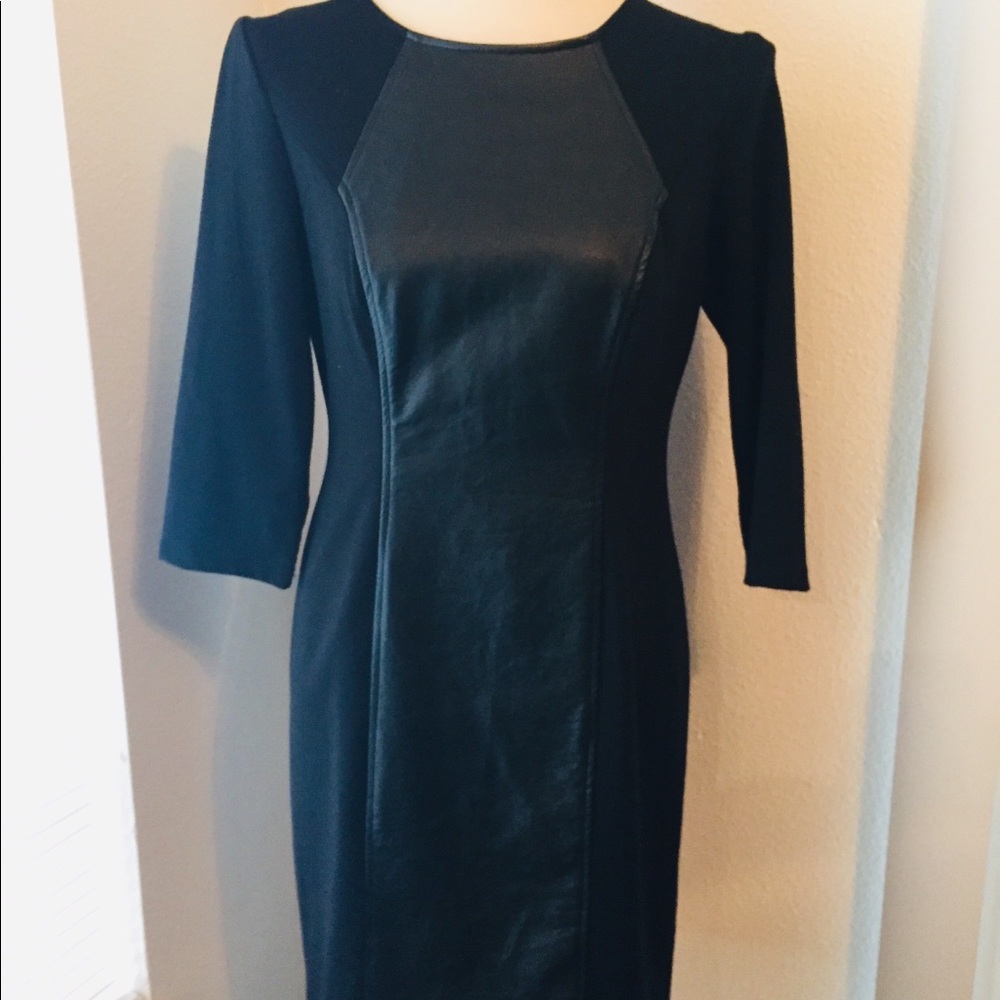 ✌🏽❤️🛍 Black Faux Leather and Cotton dress